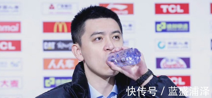 任骏飞|杨鸣观战!杜锋一扫阴霾,赛后低调,元旦大战易建联成胜负手!