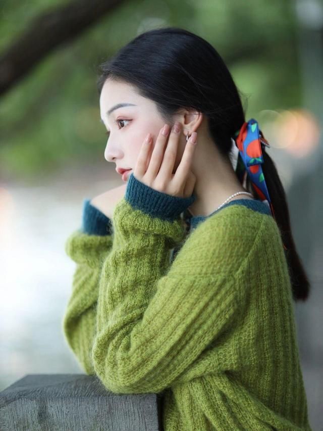 实用 毛衣才是冬季的必备单品,为你分享几个实用款,百搭温柔又显气质