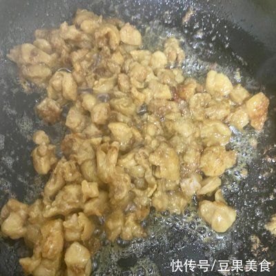 好吃的宫保鸡丁-正宗的鸡腿肉版，你在哪里呀