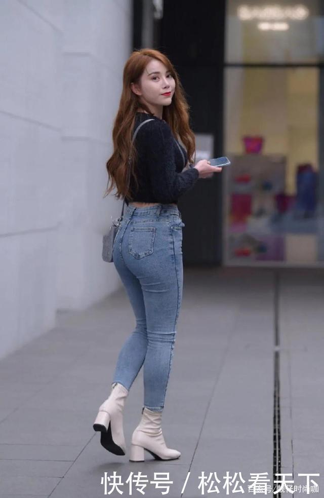 女人|适合30岁女人的穿搭,浅蓝色牛仔裤+高跟短靴,大气不失优雅!