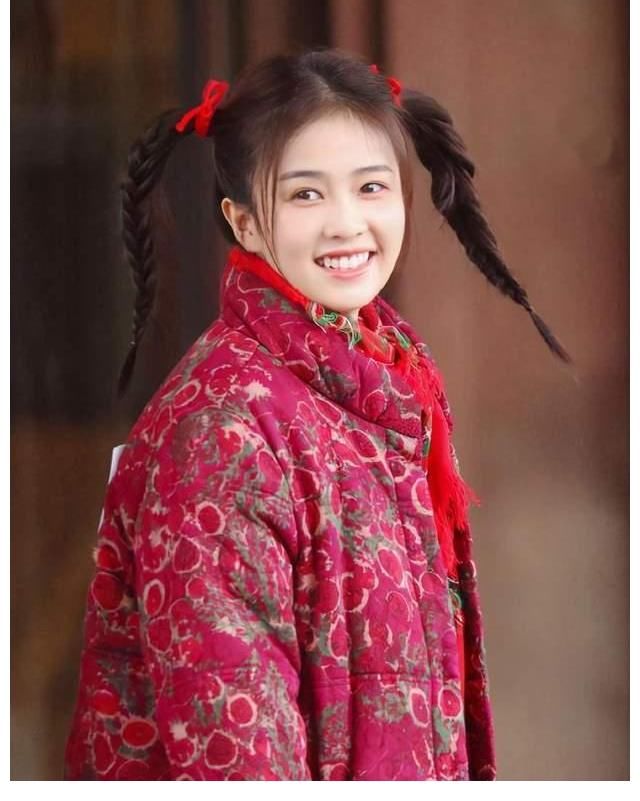 秦霄贤白鹿录制《跑男吧》相互伤害，送白鹿落水，秦霄贤毫不心软