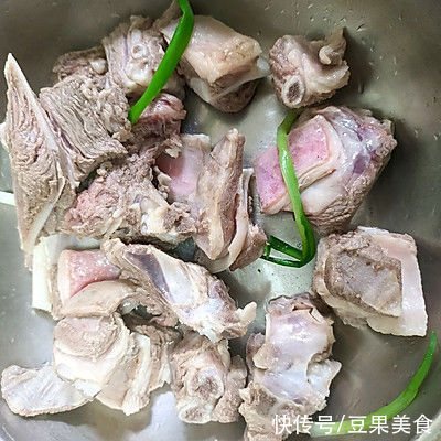 羊肉|吃货福利~珐琅锅之红烧羊肉的美味秘籍