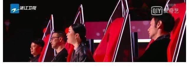 导师|中国好声音：那英临时救场，却是这样的待遇，让人心寒