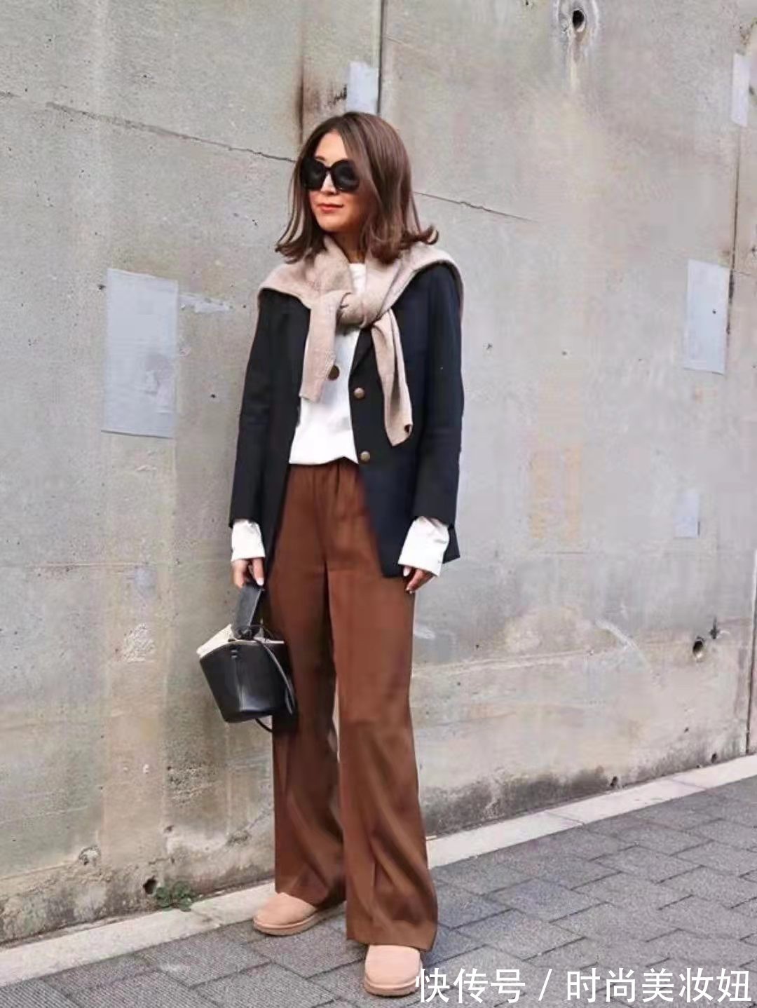 颜色|适合40岁女人的穿搭技巧,学会这4点就够了,简约高级又减龄