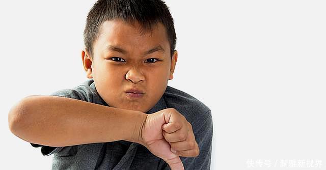 约·凯恩斯|孩子的4种表现说明情商低,最好及时改正,要不长大后前途堪忧