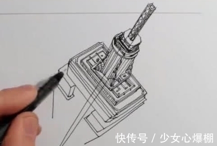 奇闻!奇闻:本以为只是画了一把“宝剑”,后来发现我错了,最后我跪了