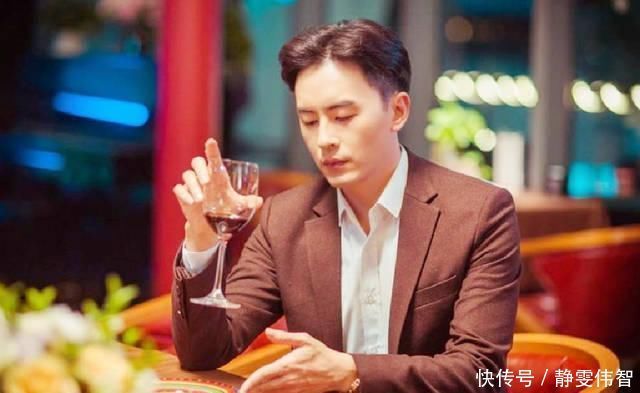 俗语“有茶有酒多兄弟”,下半句才是忠告,可惜好多人不知道