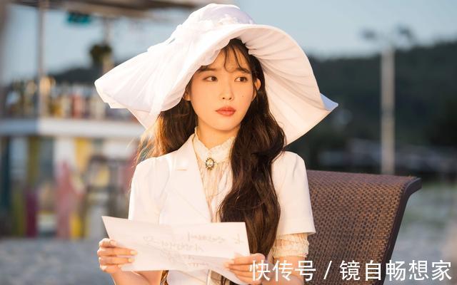 高马尾 不同脸型都有适合的发型,长脸不适合高马尾,圆脸留高发髻超好看