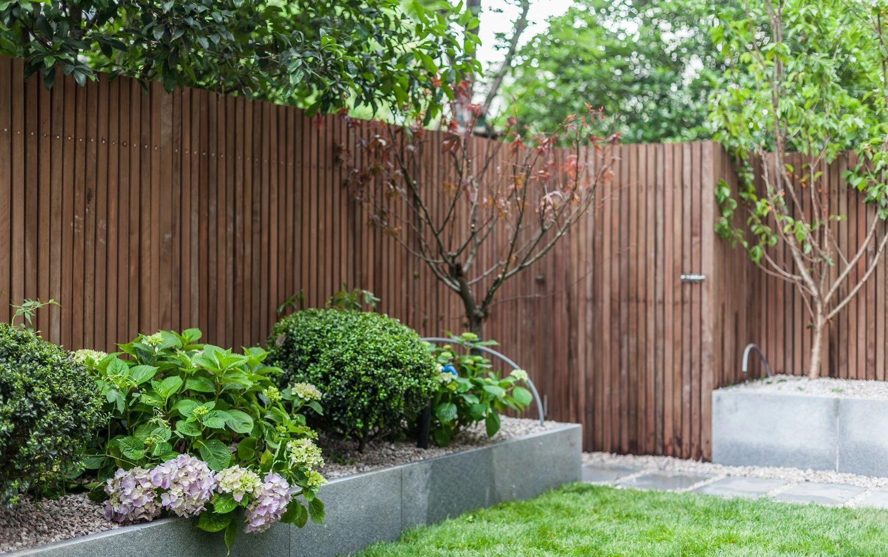 房屋|一楼带院子的房子值得买吗?看看这些底楼的庭院花园,挺让人心动