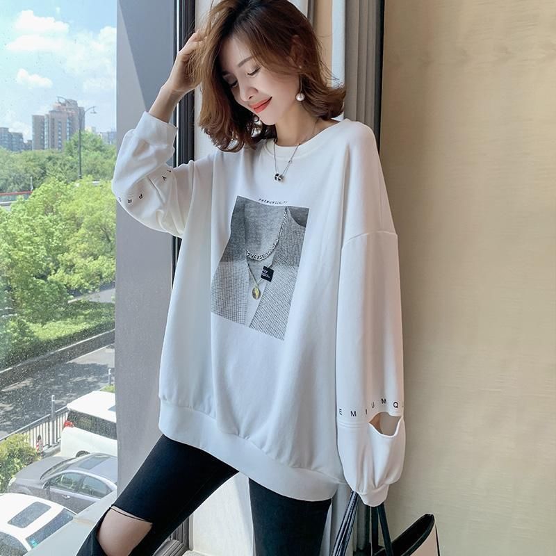 休闲卫衣就是减龄,30+女人穿,也是非常的青春显活力