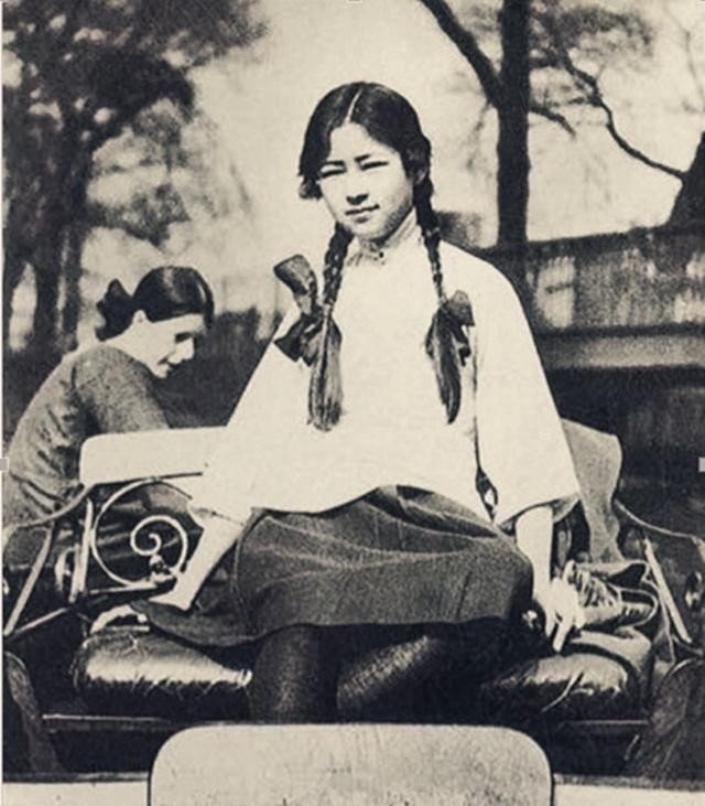 陆小曼&徐志摩最重要三个女人真实照片:每个都漂亮靓丽,但结局都很惨淡