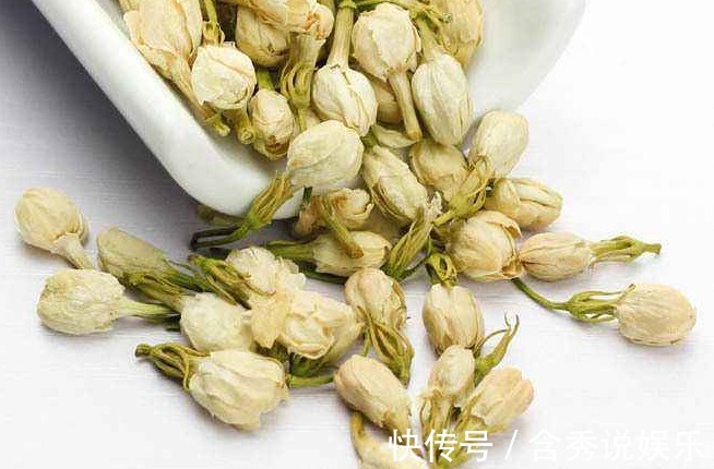 炖羊肉，用“它”去膻味，别再用大葱和花椒了，做好后香气扑鼻！