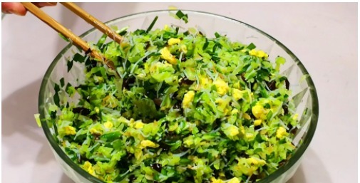 三鲜|萝卜包饺子,原来这么好吃,调馅有秘诀,比三鲜和肉馅都好吃,香