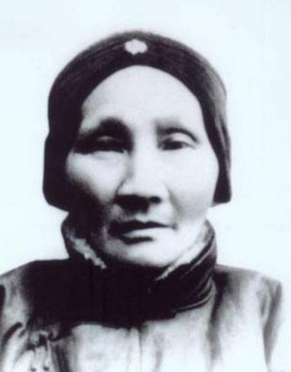 被迫|丈夫去世，她被迫出家为尼，三年后还俗再嫁，生一子倒成风云人物