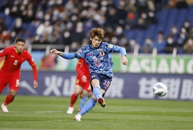 日本队|虽败犹荣!中国男足0-2惨败日本队,日本门将却坦言最怕国足