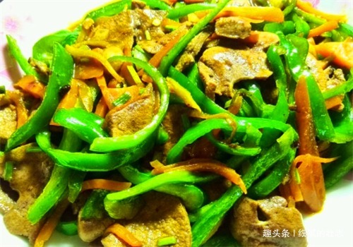 茉莉花鸡片|冬天女性可以坚持吃4种食物,排出毒素,美容养颜,滋养女性子宫