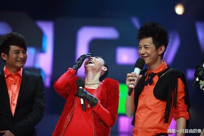  主持人|何炅又被顶上热搜临场发挥的背后，隐藏着他优秀人生的“秘诀”