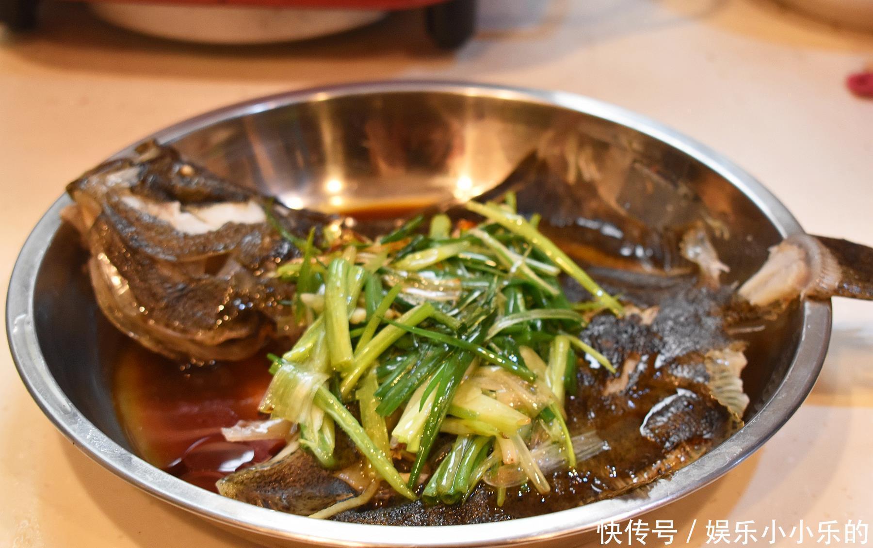 晒我家年夜饭,4人6菜1汤,样样好吃不花哨又实在,家的味道