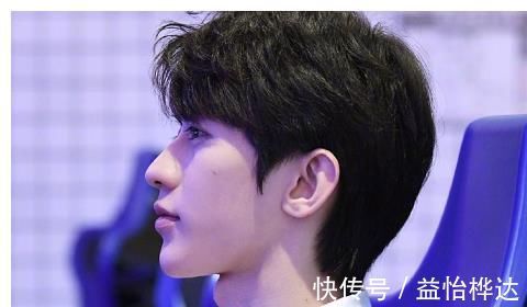 蔡徐坤是《奔跑吧》的团宠?看到节目组给的“定位”,我想要打人