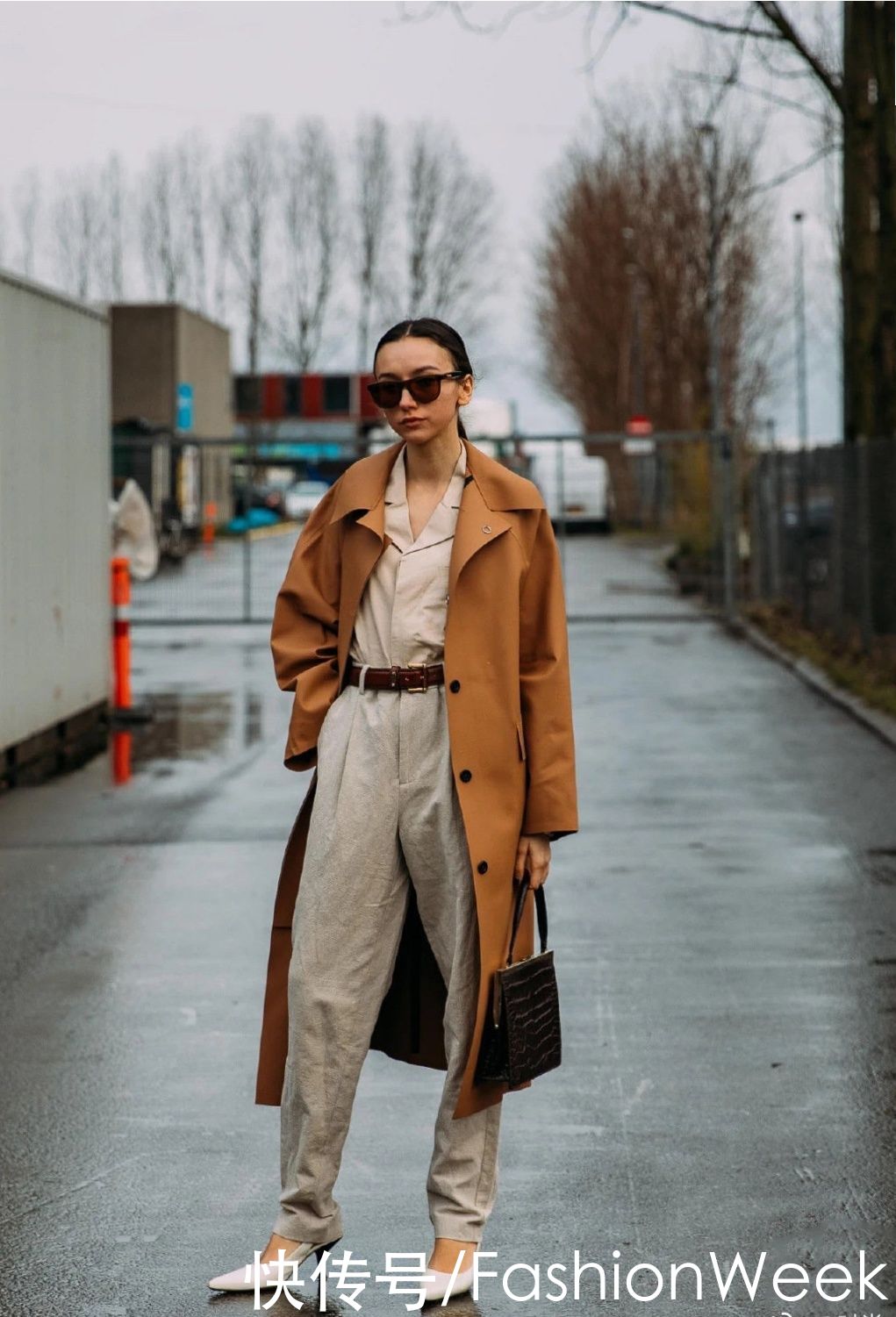 冬天怎么选裤装？跟着小编来买，立即拥有大长腿