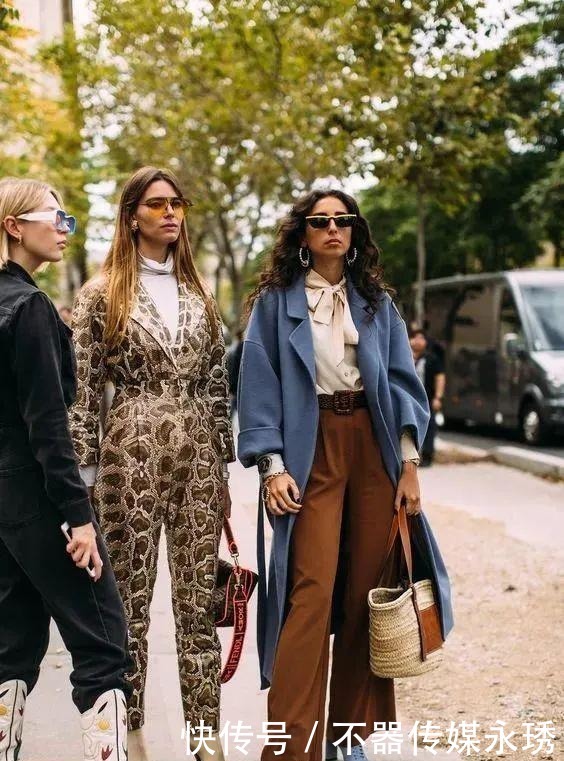 冬季|琥珀色才是今年冬季的压轴色,高级感提升品味,时髦有气质!