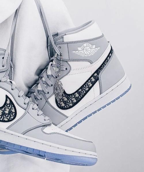 这 12 双年度球鞋好在哪?还有 3 款遗憾款?2020球鞋盘点