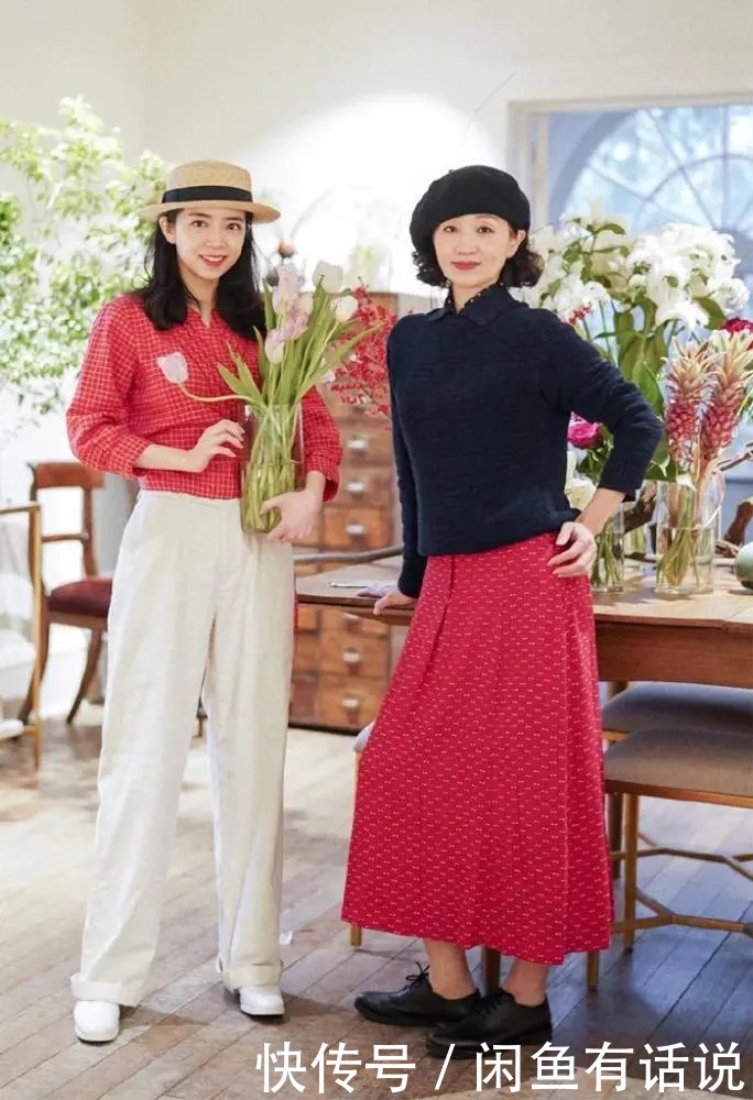 穿搭|女人过了50岁后,别再用高跟鞋配裙子,学学三木妈妈,时髦还舒服
