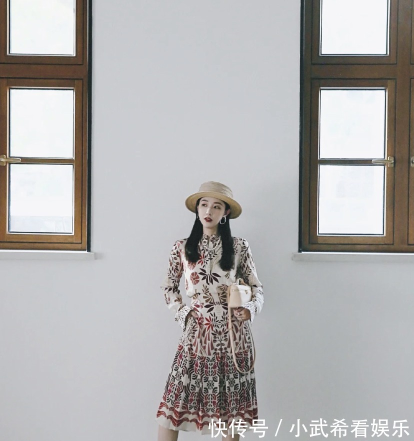 基础款|百褶裙已经失宠了,今年流行这款衬衫裙,高级优雅还很有气质