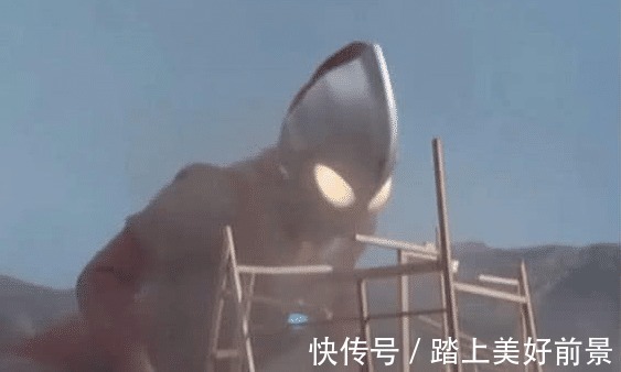 奥特曼|它是唯一被地球人“厌恶”的奥特曼,只会跟在别人的后面修房子