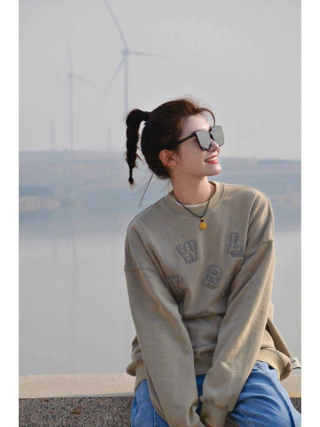 单品 早春校园穿搭别错过这四类,休闲、精致全都有,轻松拥有好人缘