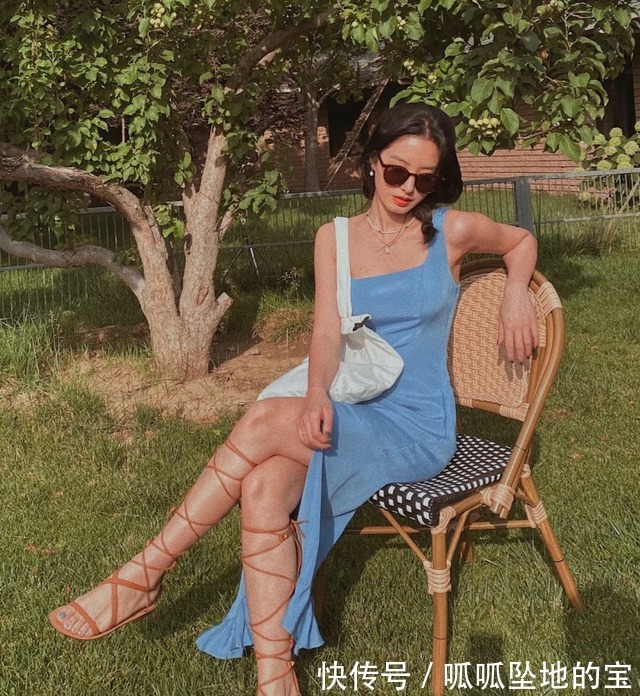 凉鞋 别再穿小白鞋了!试试这几款时尚凉鞋,时髦显高还百搭