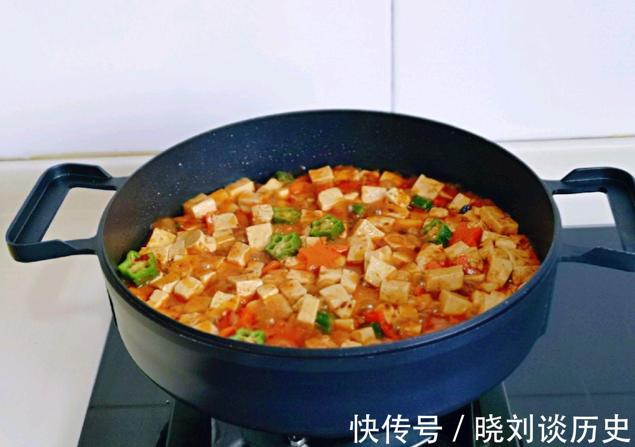 美味佳肴|豆腐这样吃,鲜嫩可口还下饭,不到2块钱,就能做一大盘