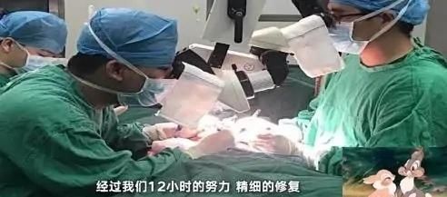 赞恩|18岁男孩“挥刀自宫”，抢救时全程很淡定，背后原因让人泪目