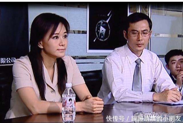 天道欧阳雪说退股的时候,丁元英两次微笑一皱眉有什么玄机