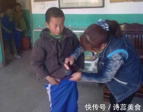 老师|8岁男孩总穿一身旧衣服,老师约见家长后,发现爸爸穿了一身名牌