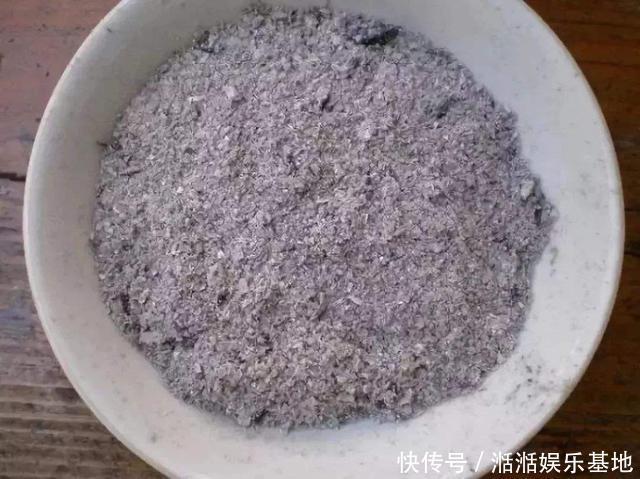 植株|家里自制养花“肥水”,每半个月给花来一点,浇一浇就长得旺!