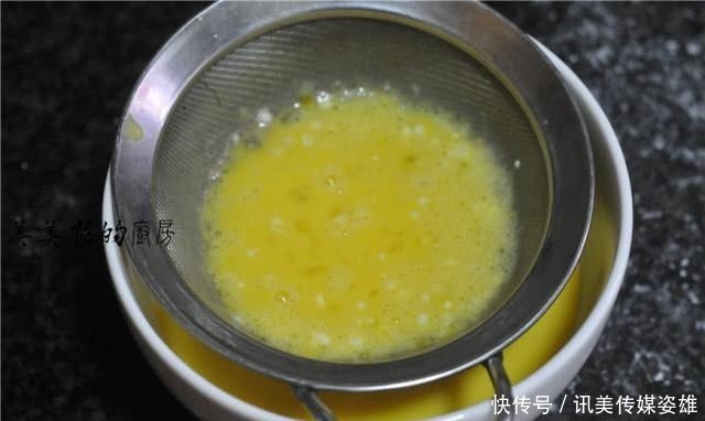 儿子早餐最爱它,1周5次都吃不厌,烫一烫卷一卷,做法好简单