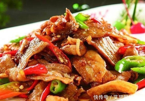 味道|炒猪肉时,什么时候放盐味道会更好?很多人都弄错了,难怪肉很柴