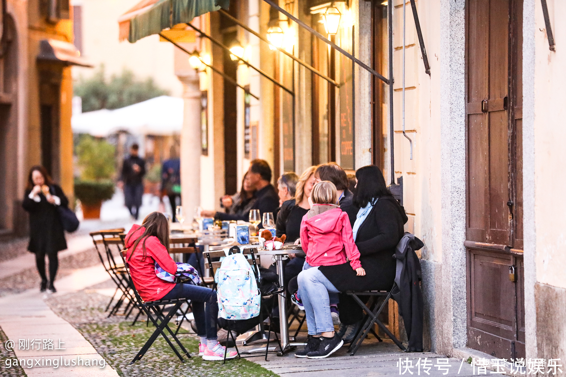 意大利奥尔塔圣朱利奥小镇，时间停滞，回到中世纪寻回真爱之地