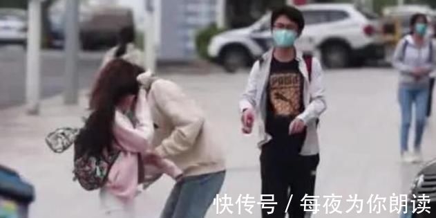 青春期|女孩来“初潮”浑然不知,女子暖心帮助获赞无数,网友暖心阿姨