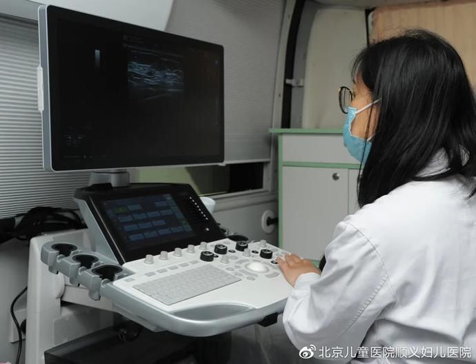 少女|花季少女乳房疯狂生长 巨大肿瘤竟占据整个乳腺