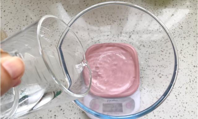 好吃的水煎花卷,拧一拧转一转煎一煎,5分钟出锅