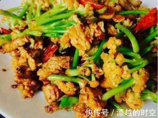 特色家常菜太好吃了,味道鲜美,特别适合上班族,下班十分钟搞定