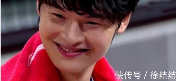 哈德森|13分钟让对手认输,CBA比NBA还精彩,上海感谢山东炒掉巩晓彬