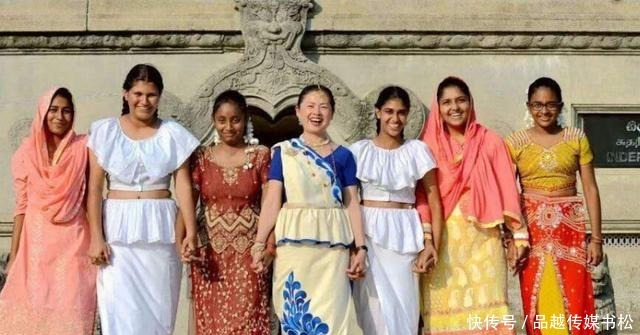 祖坟被人挖掘,她生气去理论,却意外发现自己身世不简单