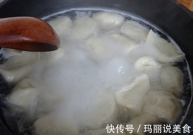 最近早餐迷上它，半小时就上桌，热乎乎真舒爽，开胃又顶饱