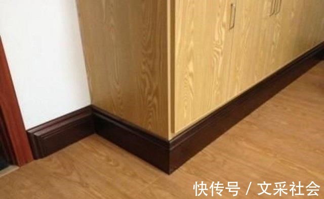 踢脚线|踢脚线安装时用钉子钉还是胶水粘?看看你家装的对不对