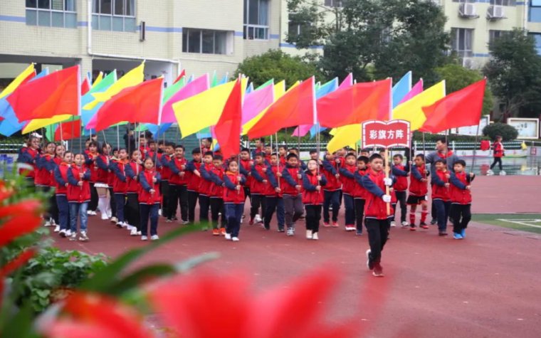 体育|播州：锣鼓喧天，“热血少年”展青春风采~