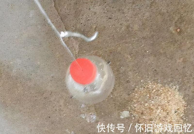 冬钓打窝别再手抛了,试试这三种方法,发窝聚鱼都很快