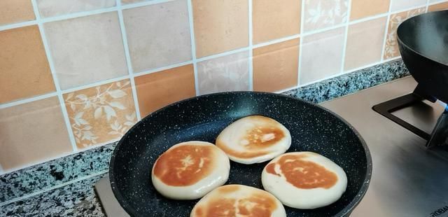 香肉|教你在家做肉夹馍,馍香肉更香,再也不用出去买,好吃干净量还足